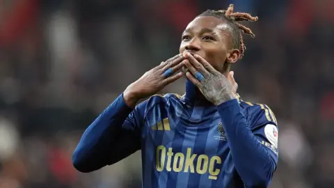 Fenerbahçe'de Dorgeles Nene satış listesine konuldu