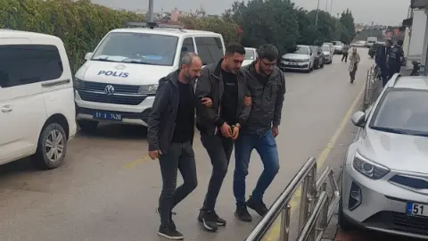 Adana'da saklandığı evde yakalandı: MİT ve polisten Bayğaralar örgütüne ortak operasyon
