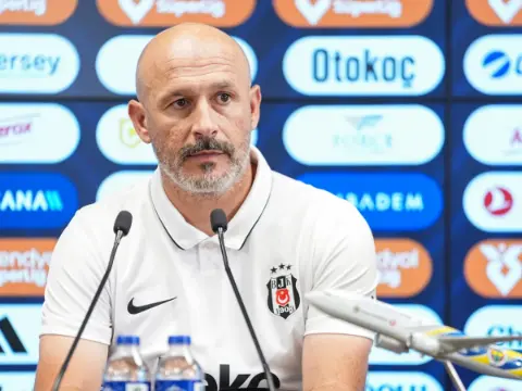 Vincenzo Italiano'dan galibiyet sözleri: Golcü ismi işaret etti