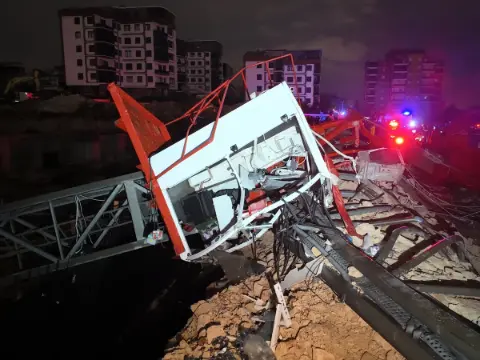 Antalya’da hortum dehşeti! Şantiyede can pazarı: 4 kişi hayatını kaybetti