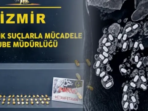Polis şüphelenip durdurdu! Midesinden çıkanlar şaşkına çevirdi