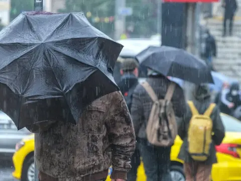 Meteoroloji uyardı, AFAD harekete geçti! Adana için kuvvetli sağanak alarmı