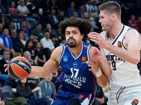 Anadolu Efes, Euroleague'de yarın Panathinaikos'u konuk edecek