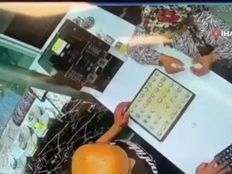 Hatay'da 100 bin TL değerinde hırsızlık: Kuyumcuyu oyalayıp altınları çaldılar