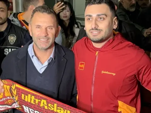 Galatasaray takımı, Konya'ya ulaştı: Taraftardan coşkulu karşılama