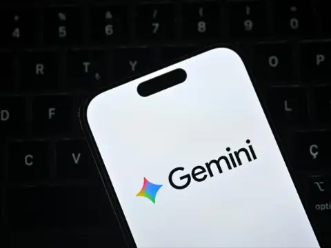 Google Gemini'ye yeni özellik geldi: Belgeler artık uygulama içinde düzenlenebilecek