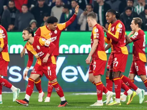 Galatasaray, TÜMOSAN Konyaspor’u 4 golle geçti: Yıldızlar farkı getirdi