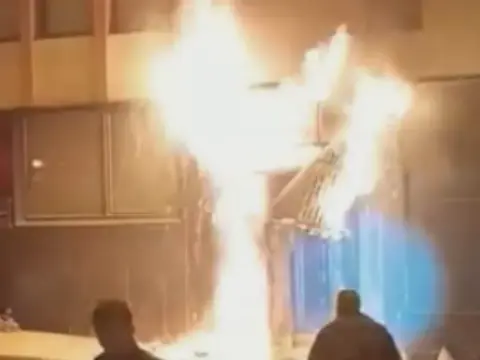 Kağıthane'de iş yerinde çıkan yangın söndürüldü