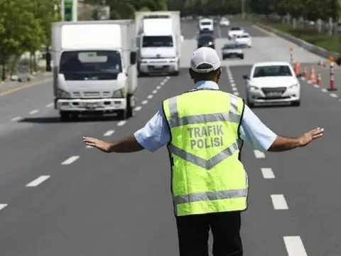 İstanbul trafiğe kapalı yollar 1 Kasım 2026: Avrasya Tüneli, 15 Temmuz Şehitler Köprüsü ne zaman, saat kaçta açılacak?