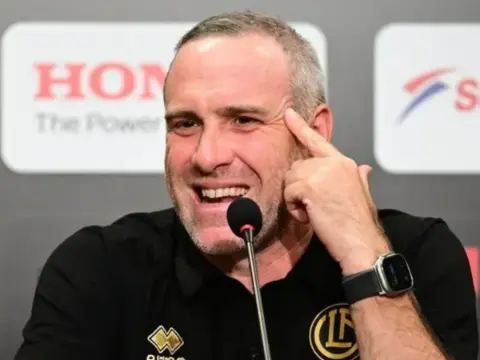 Fenerbahçe'nin teknik direktör adayları arasındaydı: Mattia Croci-Torti son noktayı koydu