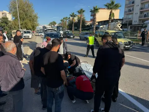 Antalya'da feci kaza! Yaya geçidinde otomobilin çarptığı yaşlı adam kurtarılamadı