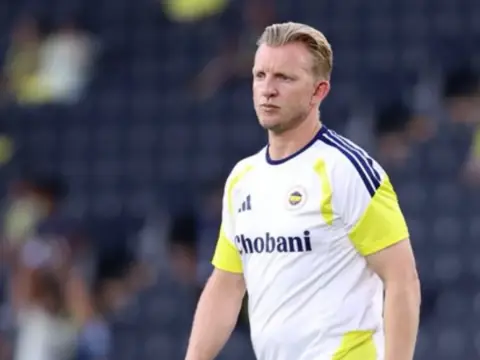 Dirk Kuyt'dan Göztepe maçı öncesi açıklama: Derbi yenilgisini hatırlattı