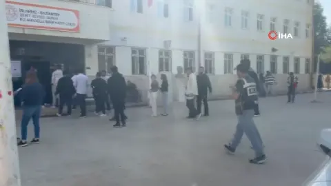 Gaziantep'te kimliğini unutan öğrenciyi polis ekipleri sınava yetiştirdi
