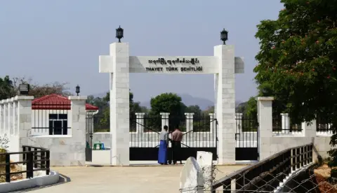 Myanmar'da unutulan Osmanlı askerlerinin izleri