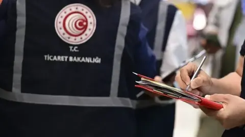 Ev arayanlar dikkat:'İki milyon TL' oyununa Ticaret Bakanlığı'ndan ceza yağdı