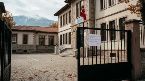 Bursa okullar tatil mi bugün? 27 Ekim Salı Bursa'da ders var mı, eğitime ara verildi mi? Bursa Valiliği'nden açıklama geldi mi?