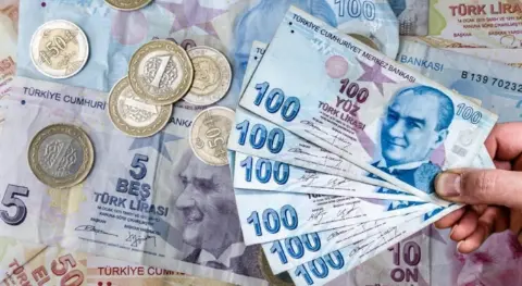 Emekli maaşlarına Ocak 2027 zammı için yeni formül! İsa Karakaş açıkladı: 50 bin TL detayı dikkat çekti
