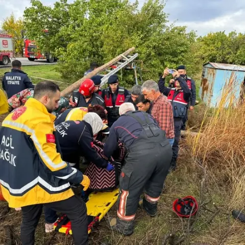 Bahçedeki kuyudan gelen sesler ekipleri harekete geçirdi! 21 yaşındaki kadın kurtarıldı