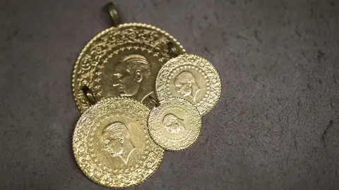 Altın fiyatlarında yeni yön arayışı! İki kritik gelişme peş peşe gelecek