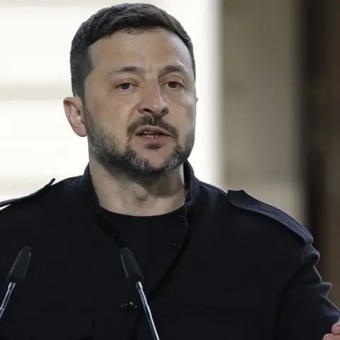 Zelenskiy, Rus İHA saldırılarında 19 kişinin öldüğünü açıkladı