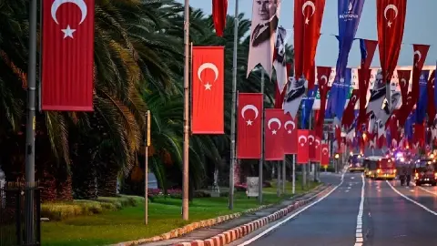 Valilik duyurdu: İstanbul’da Cumhuriyet Bayramı kortejine yağış engeli