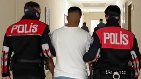 Manisa’da 17 yaşındaki şüpheli yakalandı! Hapis cezası dudak uçuklattı
