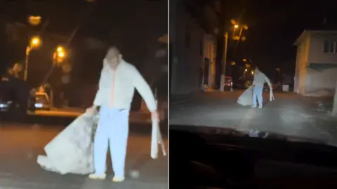 Arabayla geçerken neye uğradıklarını şaşırdılar! Besmele çekip kaçtılar, arkalarından koşmaya başladı