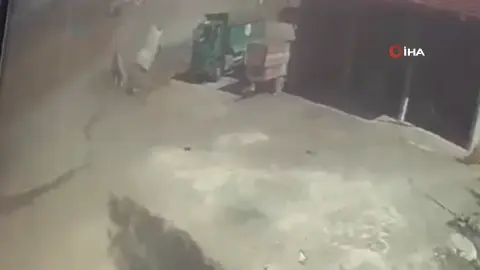 Yozgat Kadışehri'nde beton mikserinin devrildiği kaza güvenlik kamerasında