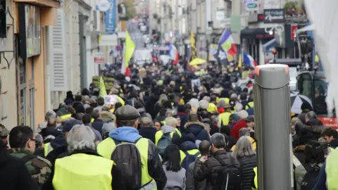 Fransa’da protestolar esnafı vurdu: Mağazaların satışları yüzde 80 çakıldı