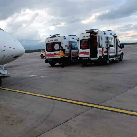 Muş'ta tedavi gören 20 haftalık Ertuğrul bebek uçak ambulansla İstanbul'a sevk edildi