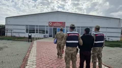 Batman'da 31 Yıl Hapis Cezası Olan Hırsızlık Firarisi Yakalandı