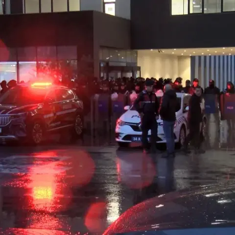 Bakırköy Belediyesi soruşturmasında yeni gelişme: 40 kişi için tutuklama talebi