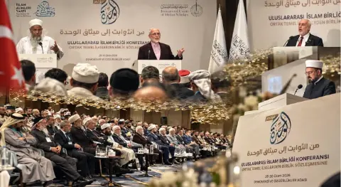Uluslararası İslam Birliği Konferansında sonuç bildirgesi açıklandı