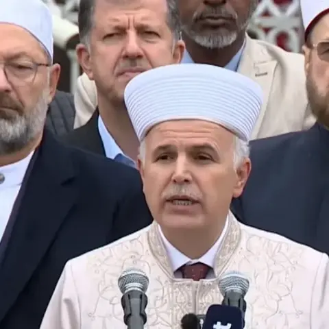 İslam alimleri ortak birlik sözleşmesi için İstanbul'da bir araya geldi