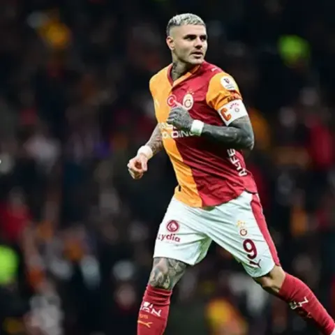 Mauro Icardi'den eleştirilere sert cevap: Cevabımı sahada vermek için sabırsızlanıyorum