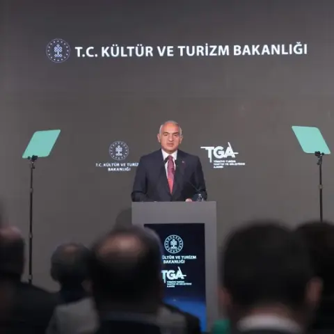 Bakan Ersoy:'Krizlere karşı attığımız adımların sonuçlarını alıyoruz