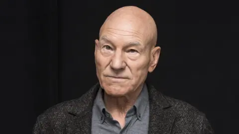Star Trek ve X-Men’in efsane ismi Patrick Stewart hayatını kaybetti