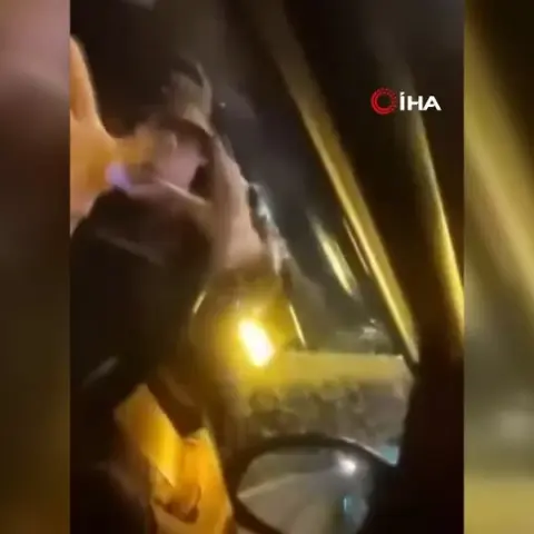 Yol kesen trafik magandaları otomobilde bebek olmasına rağmen tehditlere devam etti