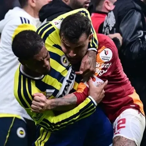 Abdülkerim Bardakcı ve Archie Brown'ın cezası belli oldu