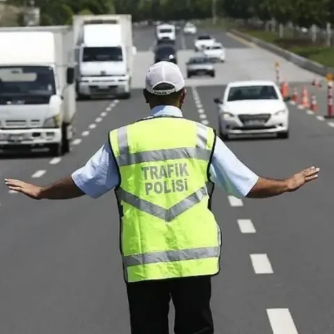 İstanbul trafiğe kapalı yollar 1 Kasım 2026: Avrasya Tüneli, 15 Temmuz Şehitler Köprüsü ne zaman, saat kaçta açılacak?