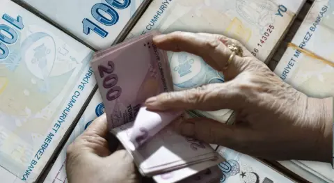 Emekli ve memur maaşlarında yeni hesap! 2027 zam tablosu ortaya çıktı: İşte beklenen rakamlar