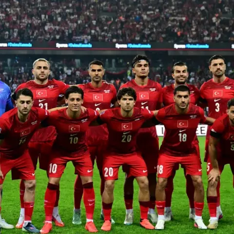 Fenerbahçe Göztepe maçı hangi kanalda, ne zaman, saat kaçta? Fenerbahçe Göztepe muhtemel 11’leri!