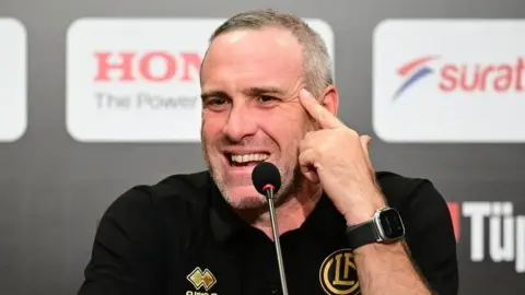 Fenerbahçe'nin teknik direktör adayları arasındaydı: Mattia Croci-Torti son noktayı koydu