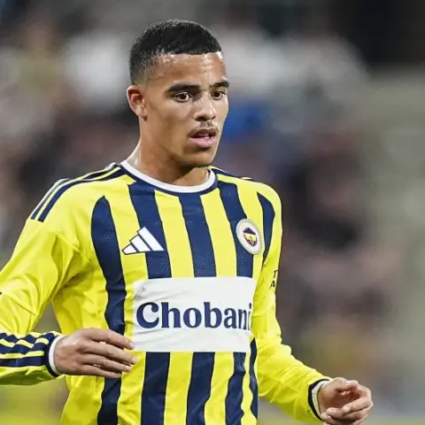 Greenwood neden kadroda yok? Fenerbahçe-Göztepe maçında Mason Greenwood neden oynamıyor? İşte nedeni!