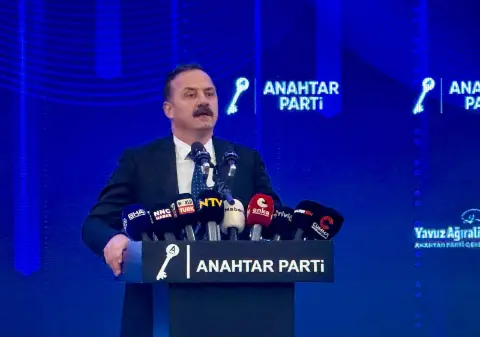Anahtar Parti 2 yaşında! Yavuz Ağıralioğlu'ndan Ankara'da önemli mesajlar