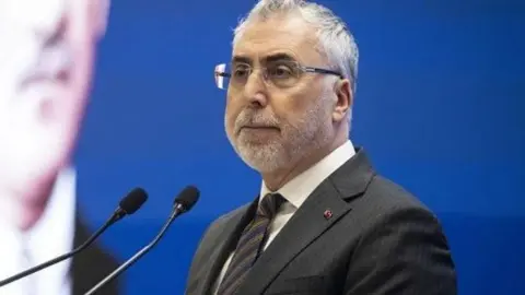 Bakan Işıkhan, işsizlik oranının 41 aydır tek haneli seviyede olduğunu açıkladı