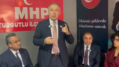 Manisa'da'Rüşvet Defteri' tartışması büyüyor: Savaş’tan açıklama geldi!