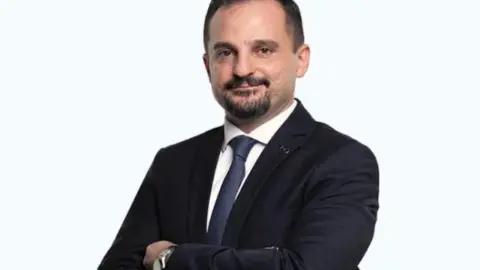 Türkiye Sigorta Genel Müdür Yardımcısı Gürol Sami Özer gözaltına alındı