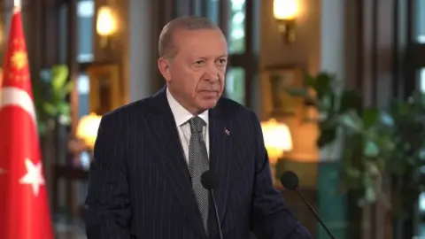 Erdoğan'dan 29 Ekim mesajı: Türkiye bugün dünden daha güçlü