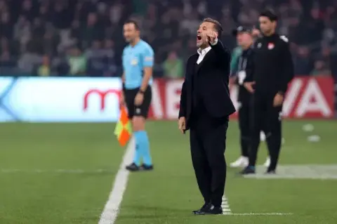 Okan Buruk’tan farklı galibiyet sonrası Konyaspor’a övgü